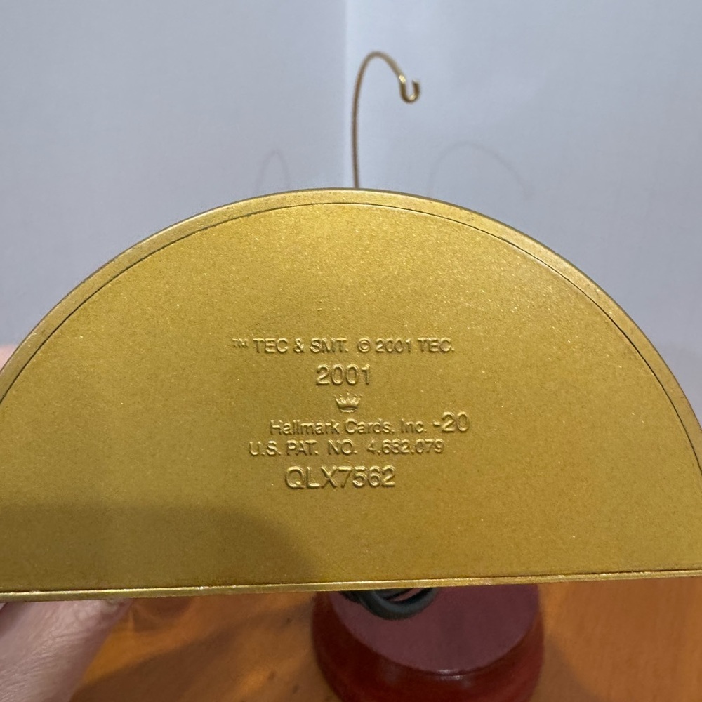 Hallmark vintage Gone With the Wind flickering light up ornament collectable - Picture 5 of 5